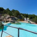 Quercia Villa *
